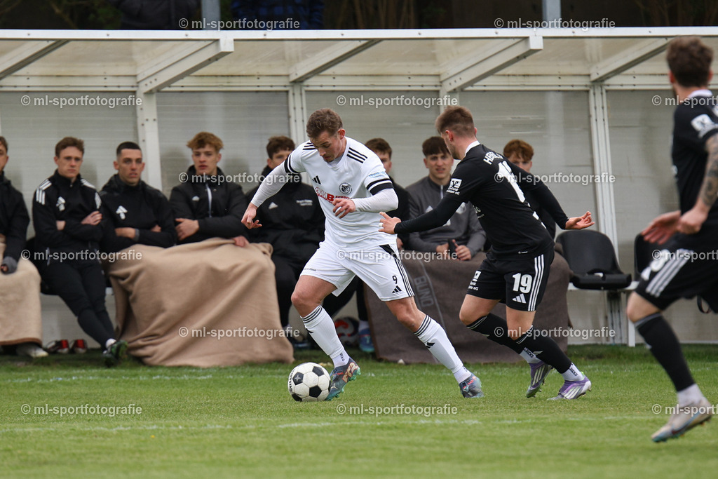 Fußball I Herren I Saison 2025/2026 I Oberliga Schleswig-Holstein I 27. Spieltag I Heider SV - SV Preußen 09 Reinfeld | ml-sportfotografie - Realisiert mit Pictrs.com