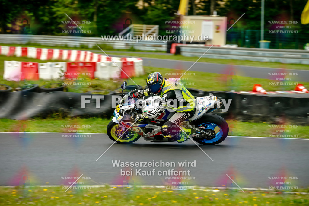 VBK-4636 | Hier findet Ihr Bilder von Touristenfahrten auf der Nürburgring Nordschleife oder von anderen Veranstaltungen die ich besucht habe. Viel Spass beim Durch Schauen 