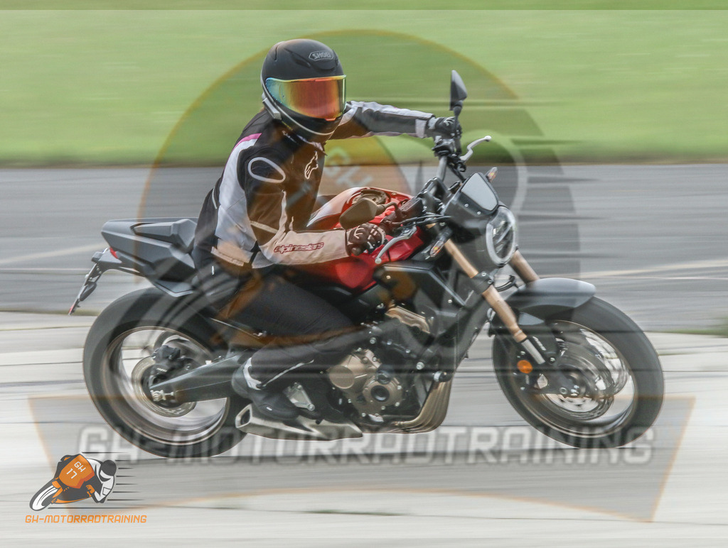 IMG_0466 | gh-motorradtraining-foto.de - Realisiert mit Pictrs.com