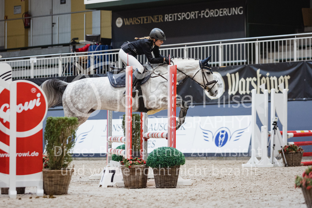 221112_Warstein_E-Stil-422 | Deine schönsten Turniermomente als professionelle Fotos! Entdecke hochwertige Pferdesport-Fotografie im Online-Shop. Jetzt Fotos finden & bestellen!