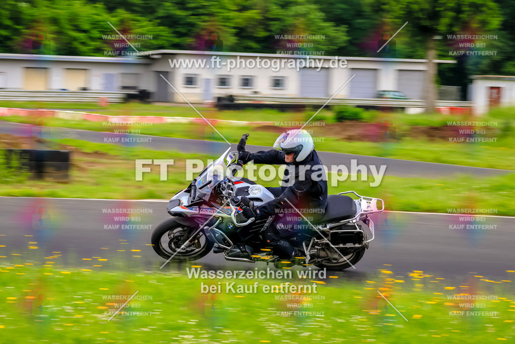 VBK-7190 | Hier findet Ihr Bilder von Touristenfahrten auf der Nürburgring Nordschleife oder von anderen Veranstaltungen die ich besucht habe. Viel Spass beim Durch Schauen 