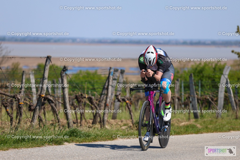 IMG_9214 | @sportshot_your_pictrs #yourpictures#roadtowm2029 #nrm #neusiedlerseeradmarathon #neusiedlersee #neusiedlerseetourismus #burgenland #mörbisch #nrm26 #burgenlandtourismus #voglundco #poweredbyburgenlandtourismus #radsport #rad #marathon #ucigranfondo #visitburgenland #ucigranfondoworldseries