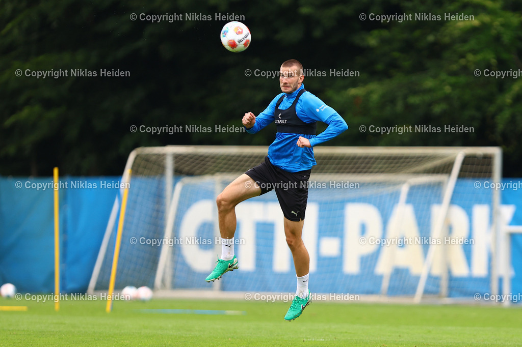 NH_HolsteinKiel_Training_22072025 | #26 David Zec (Holstein Kiel)Fußball I Herren I Training I Saison 2025-2026 I Holstein Kiel I 22.07.2025 I Citti-Fußballpark