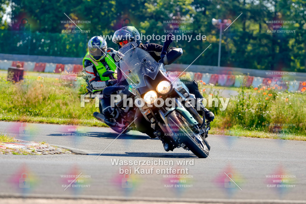 _MOT9081 | Hier findet Ihr Bilder von Touristenfahrten auf der Nürburgring Nordschleife oder von anderen Veranstaltungen die ich besucht habe. Viel Spass beim Durch Schauen 