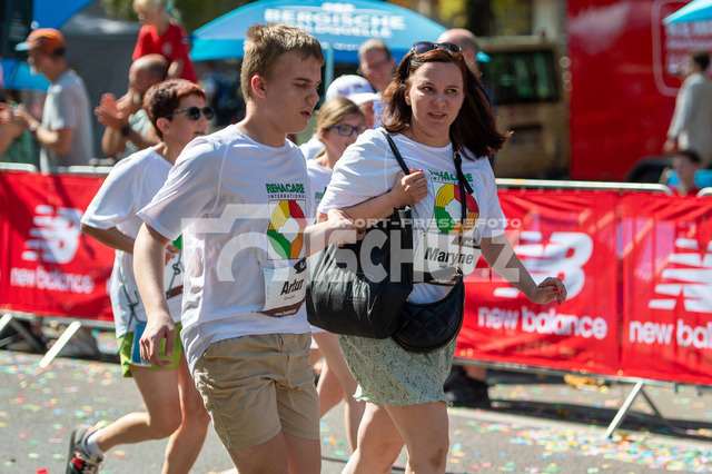 20240901_NSZ_4471_1 | DEU, Düsseldorf, 01.09.2024 Kö-Meile  - Realisiert mit Pictrs.com