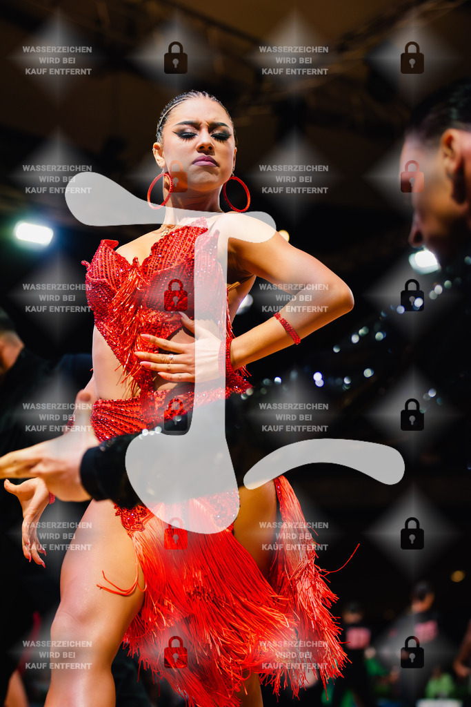 GOC 2025 - WDSF GrandSlam Latin 35th-38th (215) Marius Eric Nitu _ Lisha Wang (Germany)-2025-08-23-1483 | Webshop for digital downloads and prints of dance sport, event & show photographer Julian Link - Realisiert mit Pictrs.com