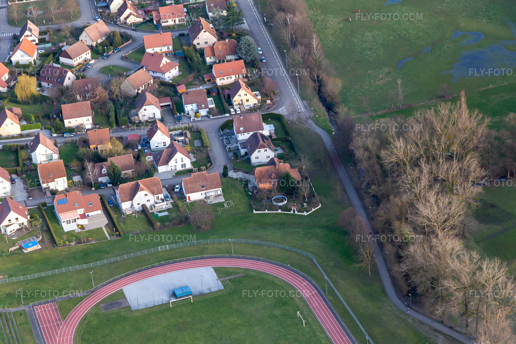 Aerial view: View of the town in the district Altenstadt in Wissembourg in the state Bas-Rhin, France.Photo: IMG_126156.jpg taken on 03/20/2021 by Werner Riehm/FLY-FOTO.comResolution of the original: 5472 x 3648 px