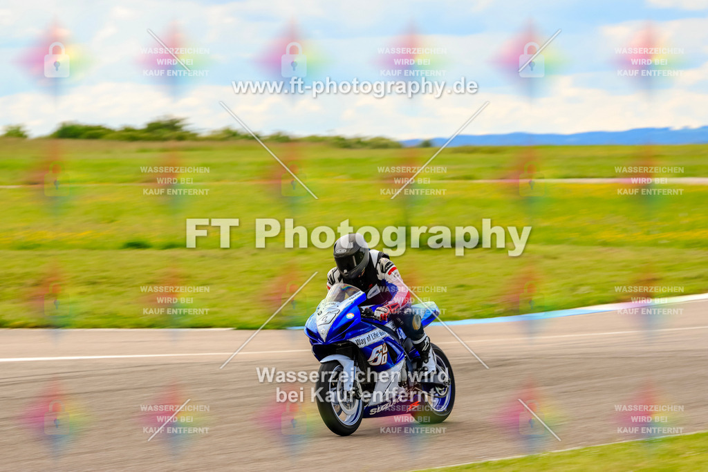 MotoTeam-1304 | Hier findet Ihr Bilder von Touristenfahrten auf der Nürburgring Nordschleife oder von anderen Veranstaltungen die ich besucht habe. Viel Spass beim Durch Schauen 