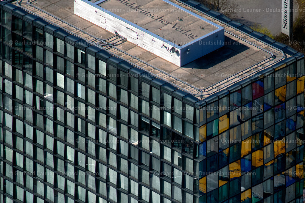 4022363 | Glasfassade Gebäude Süddeutscher Verlag, München