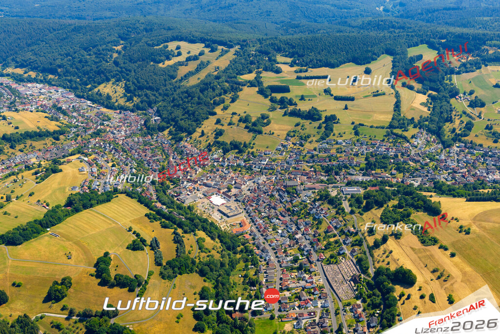 Das Luftbild zeigt :  Frammersbach - Die Luftaufnahme wurde 2023 vom UL-Flugzeug aus erstellt ( keine Drohne ) - Hochauflösende Luftaufnahme - Für grossformatige Ausdrucke geeignet. Die Geschenkidee !Mit Lizenz und Bildrechte bestellbar