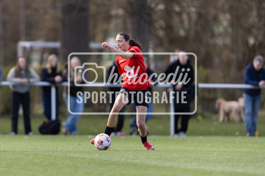 Fußball I Frauen I Saison 2025-2026 I Regionalliga Nord I 16. Spieltag I Hannover 96 - SpVg Aurich-45 | realhellocedii - Realisiert mit Pictrs.com