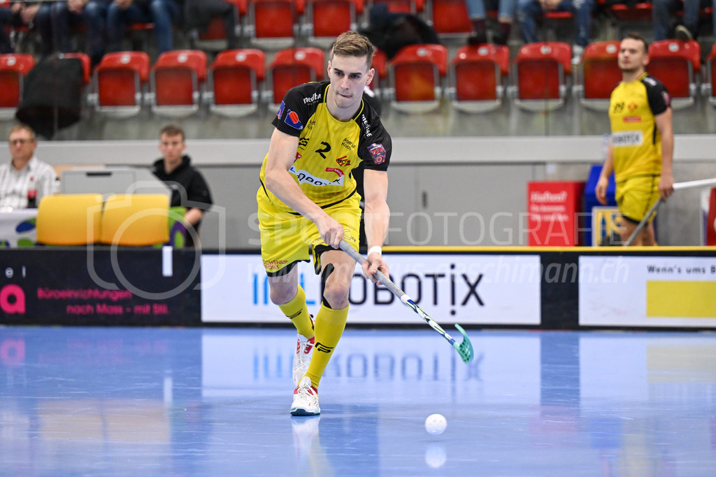 HC Rychenberg vs Tigers Langnau - 11. Dezember 2022 | HC Rychenberg vs Tigers Langnau
AXA Arena, Winterthur
Nicola Bischofberger (#2 HC Rychenberg).
Bild: Sportfotografie Markus Aeschimann | www.markus-aeschimann.ch - Realisiert mit Pictrs.com