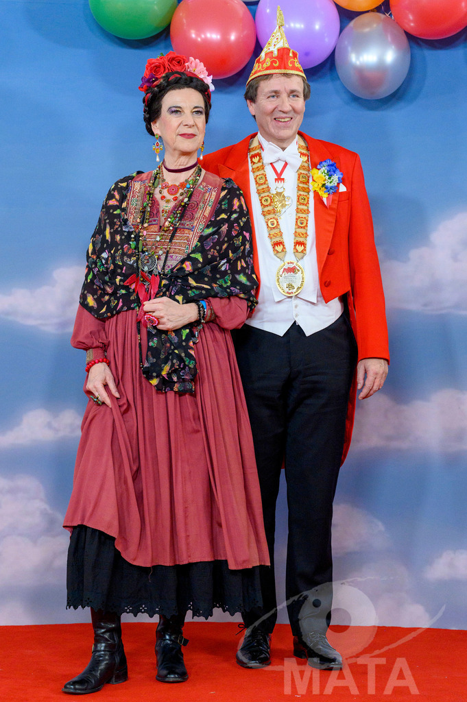 _DWA1540 | Intendantin, Bayerischer Rundfunk
Katja Elisabeth Wildermuth (links) mit Marco Anderlik, Präsident Fastnacht-Verband Franken e.V. bei der TV-Sendung Fastnacht in Franken 2024. Veitshöchheim, 02.02.2024 Bayern Deutschland - Realisiert mit Pictrs.com