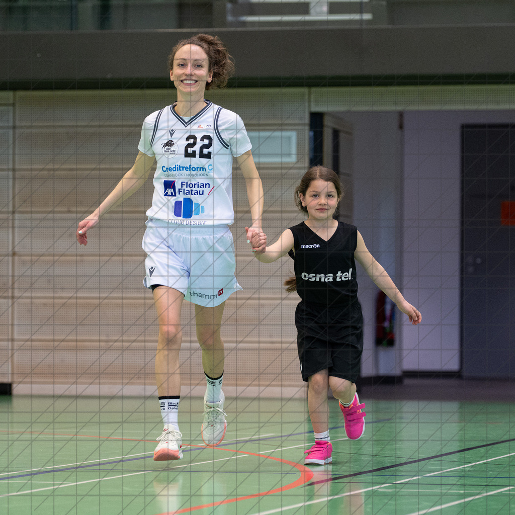 2. DBBL PlayOff 24/25 | 06.04.2025 | BBC OS vs. Dillingen Diamonds | 1/8-Finale, 1. Spiel | 2. DBBL PlayOff 24/25 | 06.04.2025 | BBC OS vs. Dillingen Diamonds | 1/8-Finale, 1. Spiel  - - - - - CREDIT, www.bullenfotos.de, Martin König, Hörner Weg 40, D-49078 Osnabrück, +4917663732967, Nutzung und Weitergabe nur zu den vereinbarten Zwecken. Presseanfragen an Urheber. Alle Rechte beim Urheber. - - - - - - Realisiert mit Pictrs.com