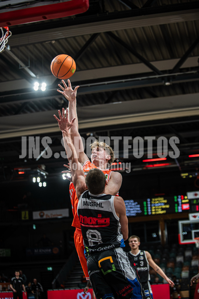 Rasta-43 | jns.sportfotos - Realisiert mit Pictrs.com