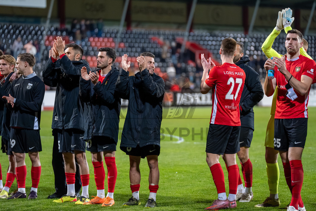SG Sonnenhof Großaspach vs. SGV Freiberg, Fussball, Regionalliga Suedwest, 30. Spieltag, 22.04.2026 | SG Sonnenhof bedankt sich bei den Fans,SG Sonnenhof Großaspach vs. SGV Freiberg, Fussball, Regionalliga Suedwest, 30. Spieltag, 22.04.2026