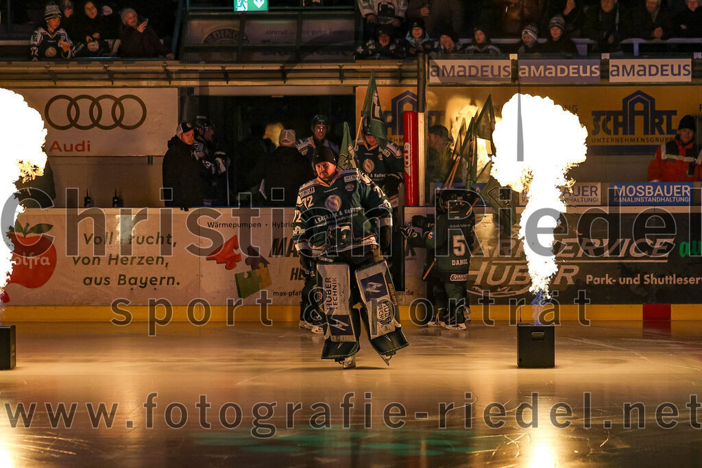 2026-01-18_030_TSV_Erding_gegen_Selber_Woelfe | Erding, Deutschland, 18.01.2026:Eishockey, Oberliga Süd 2025 / 2026, 38. Spieltag, TSV Erding gegen Selber Wölfe, Endergebnis: 2:3 n.V.Foto: Christian Riedel / fotografie-riedel.net