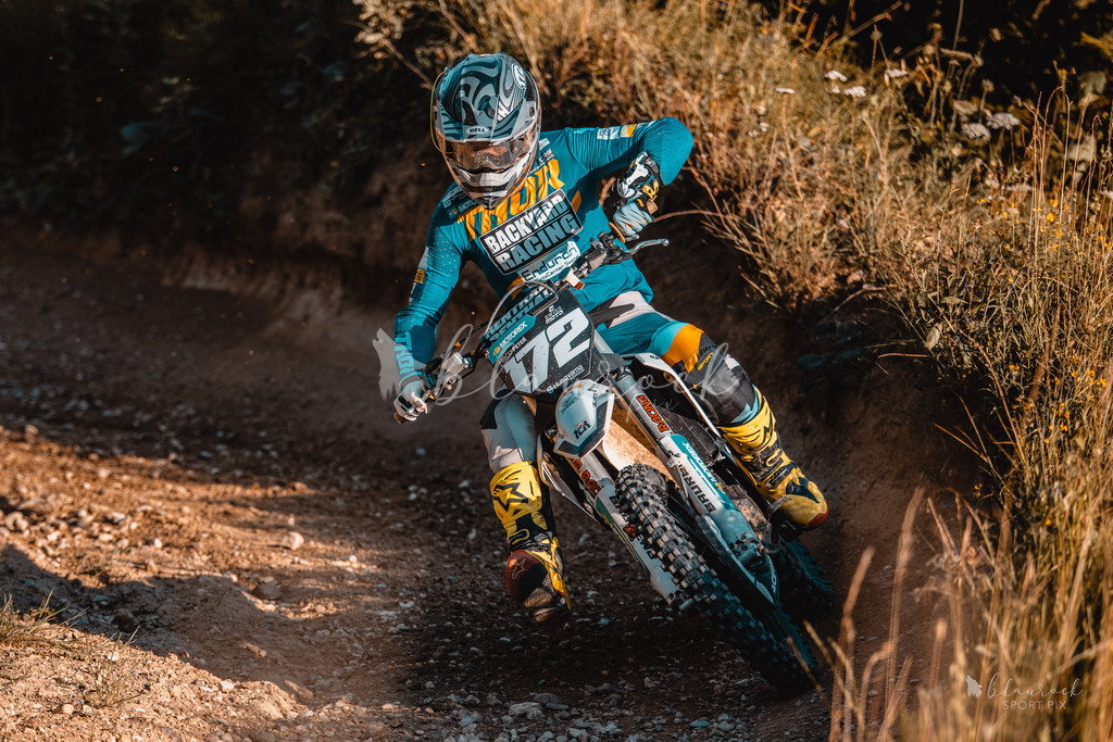 701A0091 | Sportbilder, Sportfotograf, Hochzeits- und Eventfotografin, Flugshows, Portraits und Tiershooting, Aviation, Downhill, Nationalleague, Swissleague, International