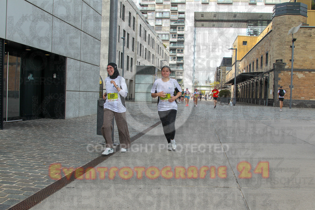 250920_1342_EV4_6484 | Sportfotografie im Rhein-Sieg Kreis, Köln, Bonn, NRW, Rheinland Pfalz, Hessen, etc. Unser Tätigkeitsfeld umfasst den Laufsport vom Volkslauf über den Marathon, Duathlon, Triathon bis zum Ultralauf wie Kölnpfad Ultra oder Schindertrail.