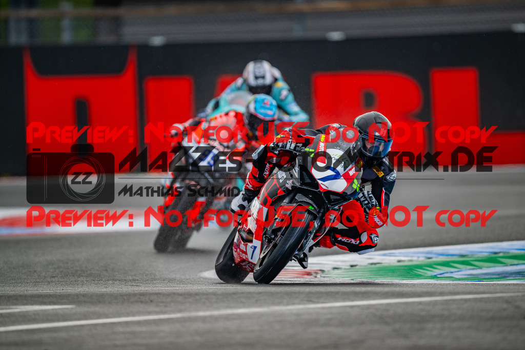 MaZZes_FotoMatrix_240421_6007705_9248 | SSP600