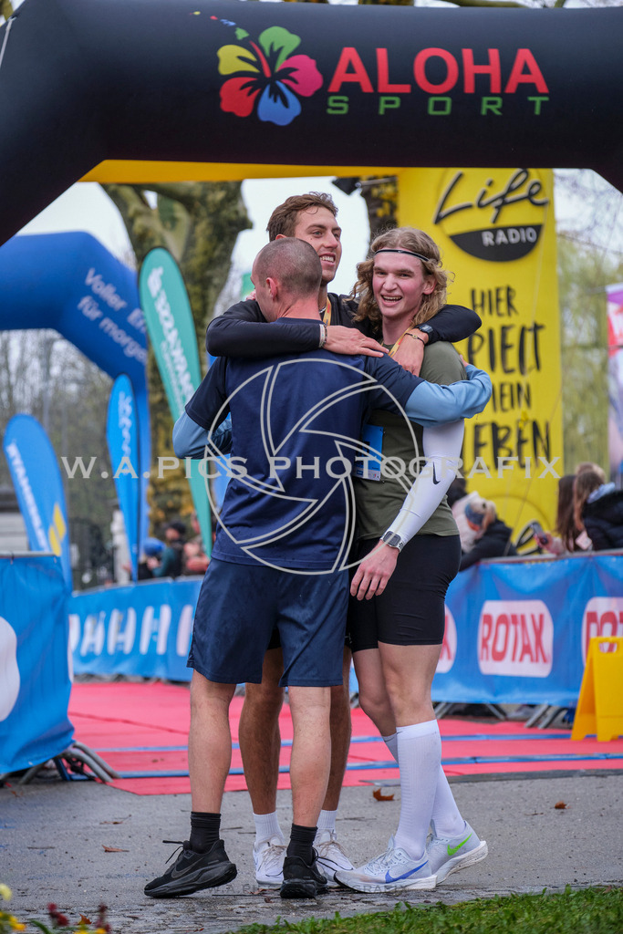 ..... | AUSTRIA, Wels, 30.03.25, ALOHA Wels Halbmarathon, Image Shows: , Foto: Wapics/RING M.