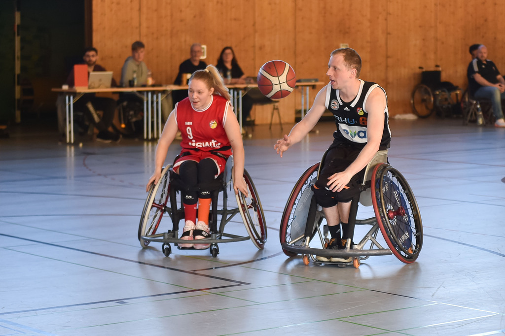 2025-03-09-Ralph_Kunze-0418 | Ralph Kunze - Realisiert mit Pictrs.com