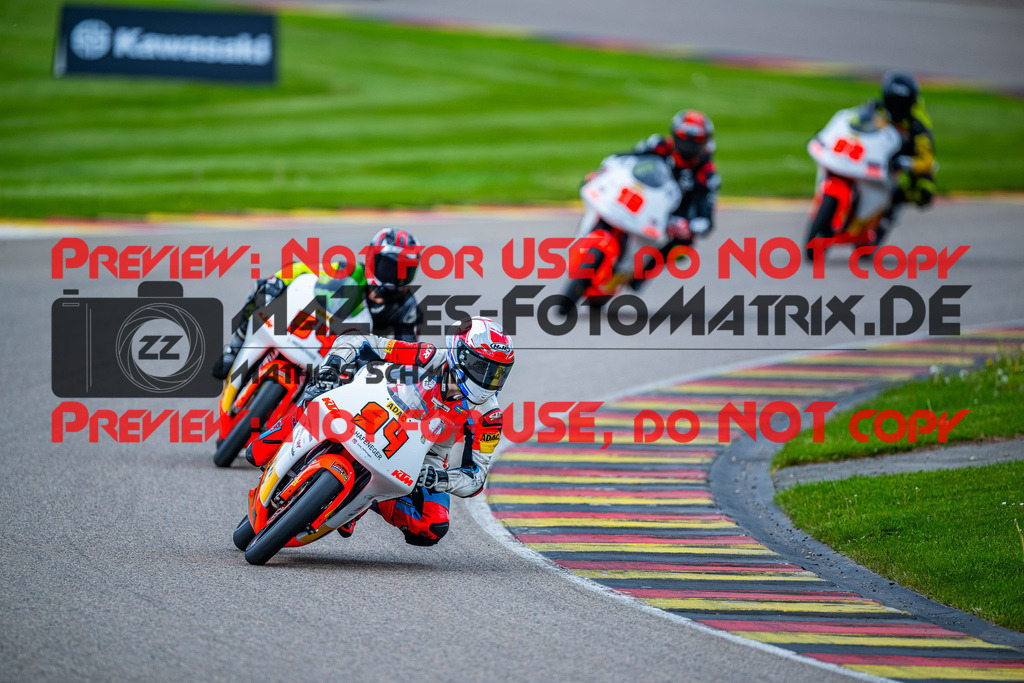 MaZZes_FotoMatrix_240505_6007705_2774 | KTM