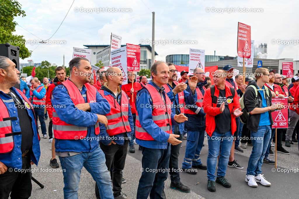Kundgebung der Gewerkschaft_ PROGE_ 23.05.2024-37 | 23.05.2024, Linz, AUT, Kundgebung der Gewerkschaft, PROGE, im Bild Kundgebungsteilnehmer