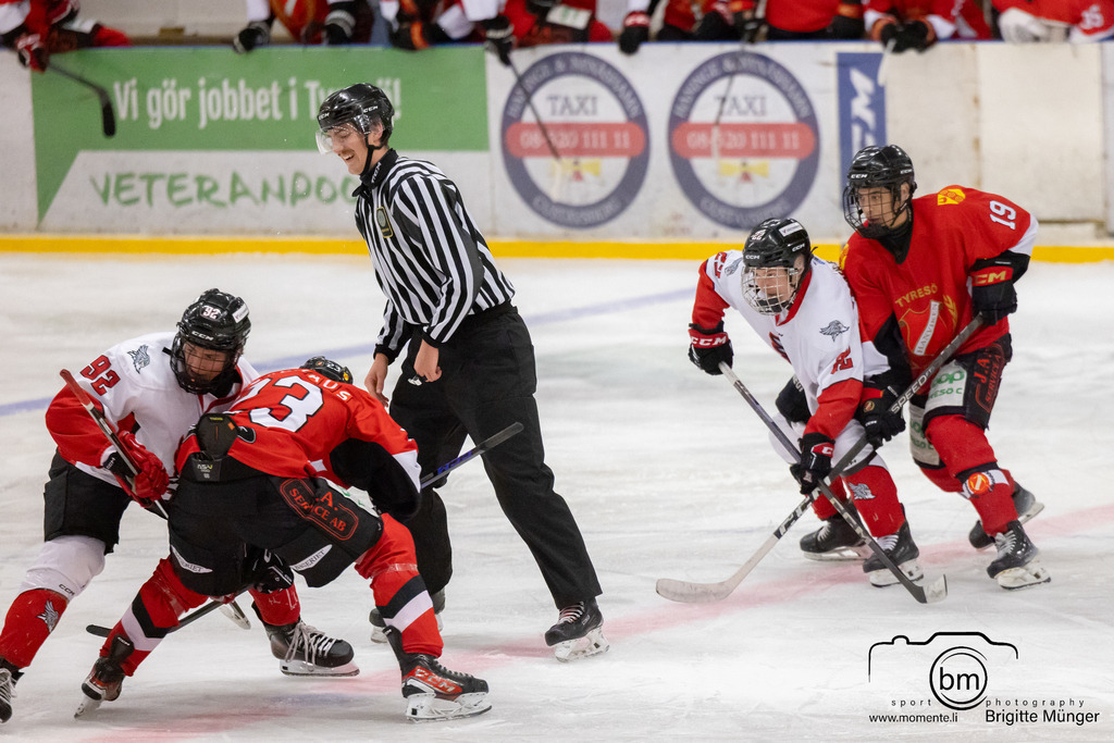 Tyresö Hanviken Hockey vs IFK Täby HC_570A0161 | Preseason U18 Regional Herr Östra - Realisiert mit Pictrs.com