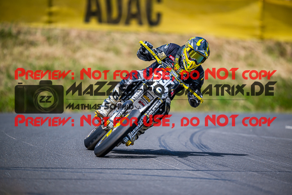 MaZZes_FotoMatrix_220618_5370 | UE40