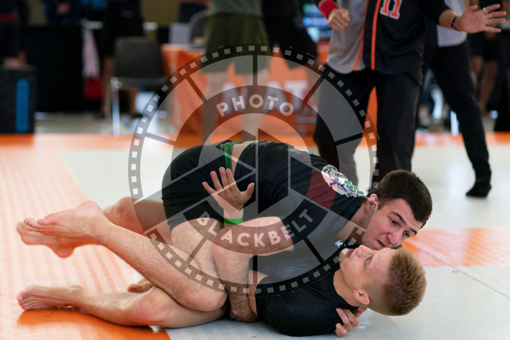 20240915PBB3257 | Athletes compete during the Grappling Industries’ grappling and Brazilian jiu-jitsu competition in Berlin, on September 15, 2024.