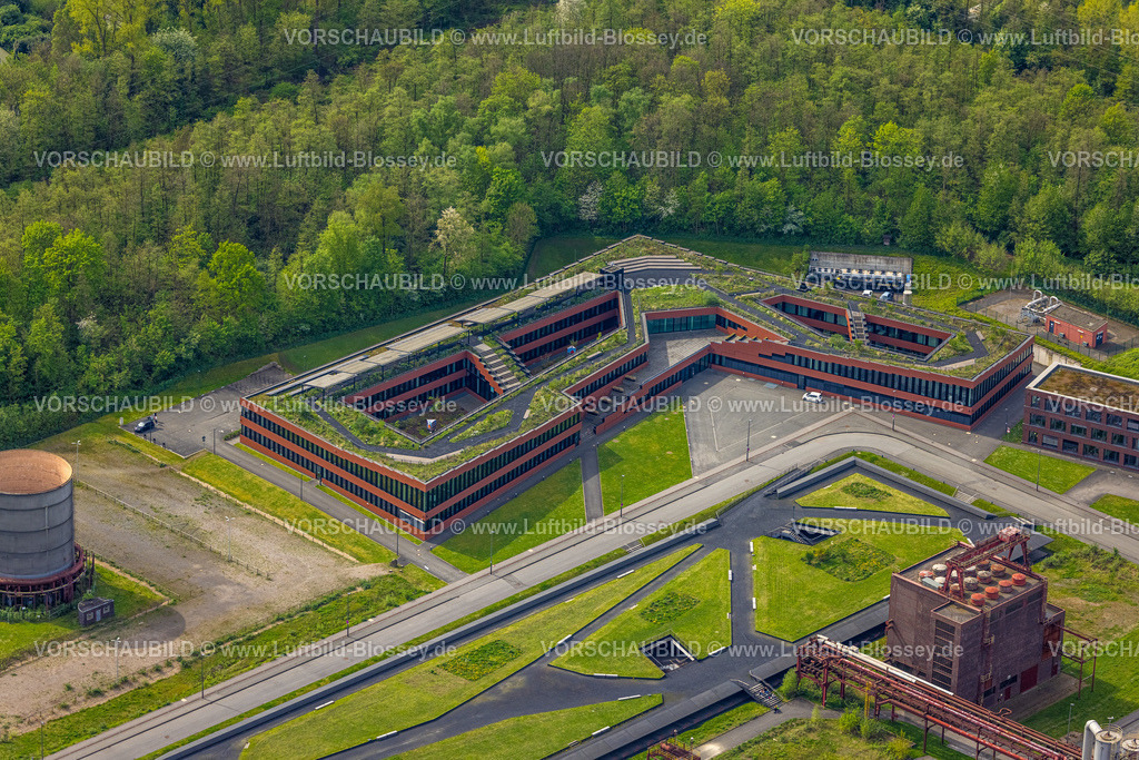 Essen240400392 | Luftbild, Gebäude RAG Aktiengesellschaft Bergbauunternehmen, am UNESCO-Welterbe Zollverein, Stoppenberg, Essen, Ruhrgebiet, Nordrhein-Westfalen, Deutschland