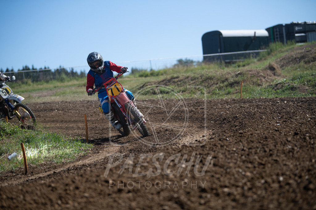 Twin (7) | Paeschuphoto Shop - Wer nicht sucht der auch nicht findet.Ob Motocrossbilder oder von einem besuchtem Spiel, Hauptsache Action. - Realisiert mit Pictrs.com