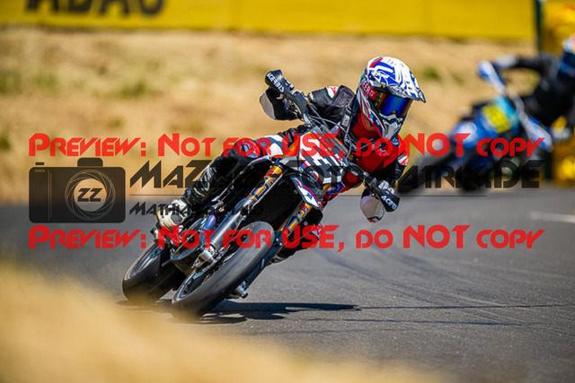 MaZZes_FotoMatrix_230609_8291 | UE40