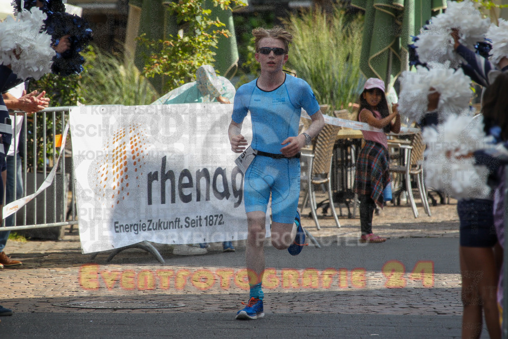 250824_1148_EV4_9061 | Sportfotografie im Rhein-Sieg Kreis, Köln, Bonn, NRW, Rheinland Pfalz, Hessen, etc. Unser Tätigkeitsfeld umfasst den Laufsport vom Volkslauf über den Marathon, Duathlon, Triathon bis zum Ultralauf wie Kölnpfad Ultra oder Schindertrail.