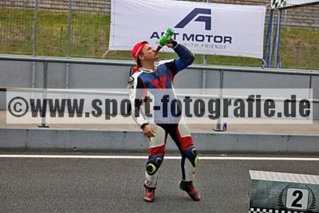 pube7195 | Professionelle Fotos von Sportveranstaltungen, aber auch Hochzeiten und anderen Events. - Realisiert mit Pictrs.com