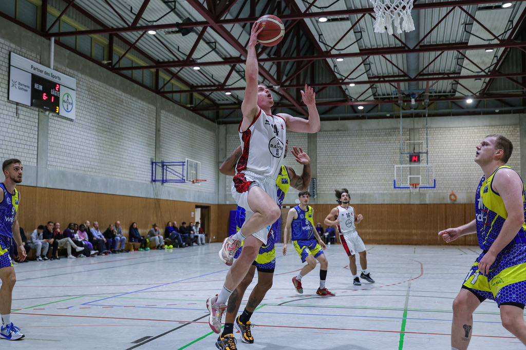 Regio BAYER GIANTS vs SV Haspe 70-21 | Fotos von Basketballspielen aus dem Raum NRW fotografiert von Gero Mueller-Laschet und Daniel Schaefer - Realisiert mit Pictrs.com