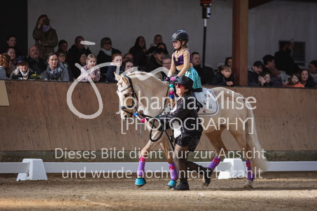 250316_HF-Schwm_Fuehrzuegel-124 | Deine schönsten Turniermomente als professionelle Fotos! Entdecke hochwertige Pferdesport-Fotografie im Online-Shop. Jetzt Fotos finden & bestellen!