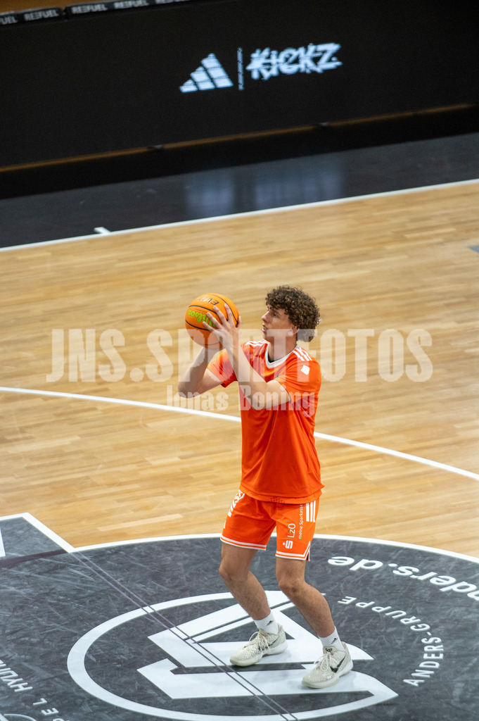 rasta-6 | jns.sportfotos - Realisiert mit Pictrs.com