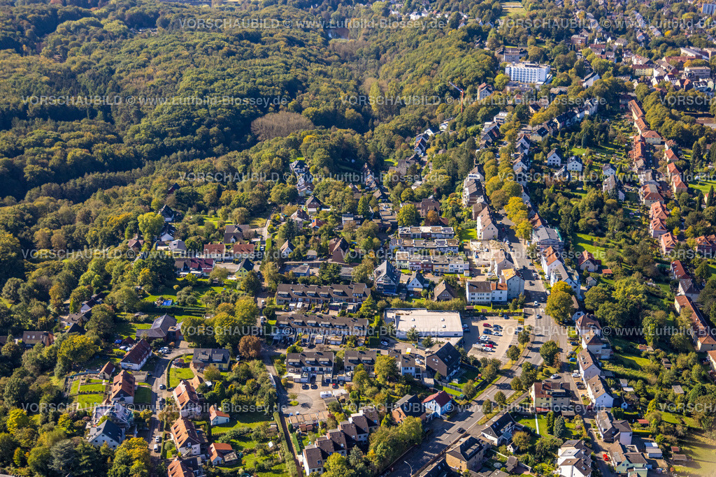 Witten241000425 | Luftbild, Ardeystraße Ecke Königsholz Wohngebiet, Netto Supermarkt und Baustelle Wohnhaus, hinten Seniorenzentrum Witten Pflegeheim Egge, Waldgebiet, Witten, Ruhrgebiet, Nordrhein-Westfalen, Deutschland