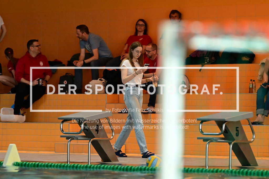 Wasserball I Juniorinnen I Saison 2024-2025 I DSV-Nachwuchscup U16 I SSV Esslingen - Eimsbütteler TV I 48202 | Der Sportfotograf. - Realisiert mit Pictrs.com