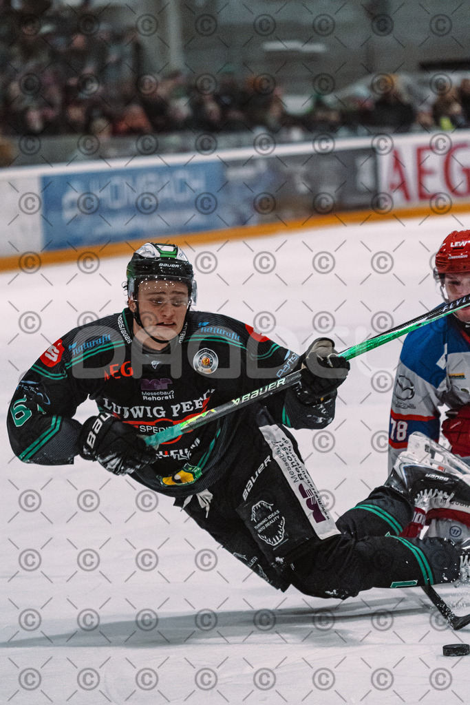 Alligators_vs_Peiting_04_01_2026-070 | Höchstadt Alligators Fotogalerie: Eishockey-Action aus Franken. Professionelle Spielfotos, Portraits & Stadionbilder zum Download. Jetzt entdecken! - Realisiert mit Pictrs.com
