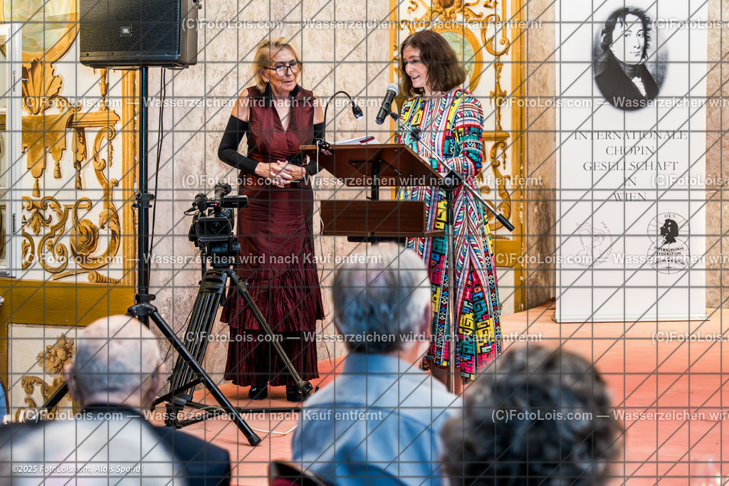 _ALP4179_Nocturno-Konzert_Niesielska-WiednerZajac | XLI. CHOPIN-Festival - Barockbibliothek, Sa 16. Aug. 2025, 20.00 Uhr, NOCTURNO - nächtliches Konzert bei Kerzenlicht, Frédéric Chopin und die Kämpfer für Frieden, Recht und Freiheit seiner Zeit. SolistInnen des Festivals: Yinqi Wang, Piotr Koscik, Anna Maria Niemiec - Violincello, Manfred Wagner Artzt, Clara Biermasz, Rachel Cheung, Natalia Rehling, Kamila Sacharzewska, Donka Angatscheva, Yves Henry. Moderation: Liliana Niesielska. Werke von Frédérik Chopin, Franz Liszt, Franz Schubert, Robert Schumann, Gabriel Fauré, Elisabeth Wiedner-Zajac u.a.