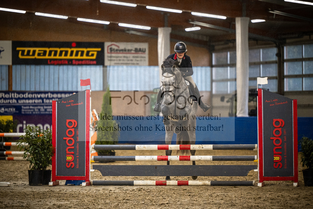 DOS_0449 | Entdecke hochwertige Reitturnierfotos von Foto Oger. Professionell, emotional und authentisch – jetzt Lieblingsmomente im Shop bestellen.Deutschlandweite Turnierfotografie. - Realisiert mit Pictrs.com