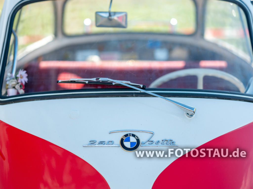 20250928-00216 | Quakenbrück 2025 Oldtimer und Youngtimer Treffen - Realisiert mit Pictrs.com