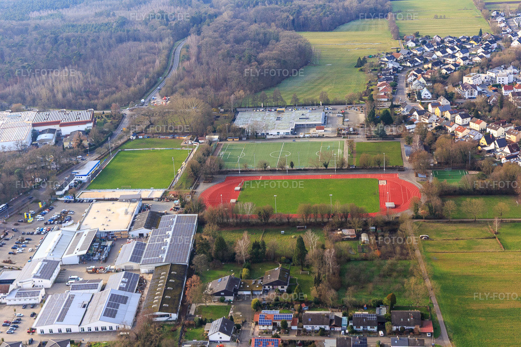 Luftbild: Zentrale Sportanlage in Herxheim bei Landau im Bundesland Rheinland-Pfalz in Deutschland. Foto: IMG_145139.jpg vom 04.01.2025 durch Werner Riehm/FLY-FOTO.de