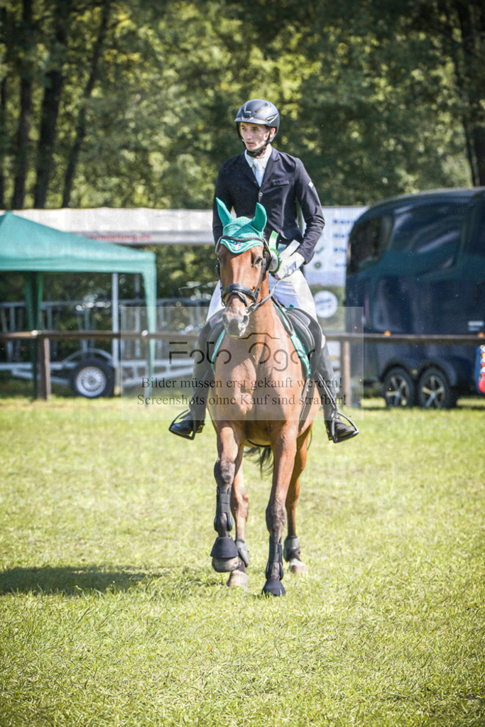 DOS_0063 | Entdecke hochwertige Reitturnierfotos von Foto Oger. Professionell, emotional und authentisch – jetzt Lieblingsmomente im Shop bestellen.Deutschlandweite Turnierfotografie. - Realisiert mit Pictrs.com