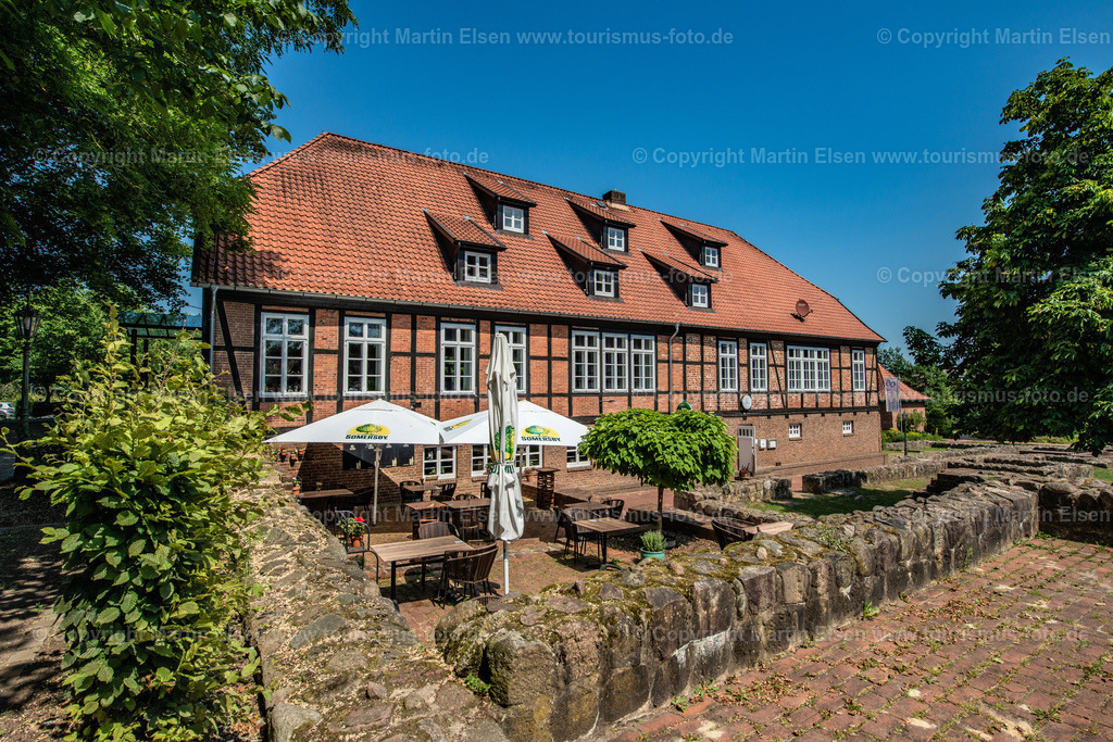 Harsefeld Bücherei Cafe_ELS_6815240622 | Fotos aus den Touristenorten aus Norddeutschland. - Realisiert mit Pictrs.com