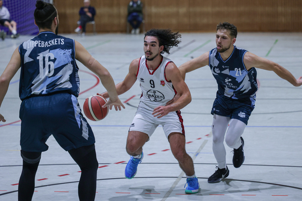 1.Regio BAYER GIANTS vs LippeBaskets Werne-39 | Fotos von Basketballspielen aus dem Raum NRW fotografiert von Gero Mueller-Laschet und Daniel Schaefer - Realisiert mit Pictrs.com
