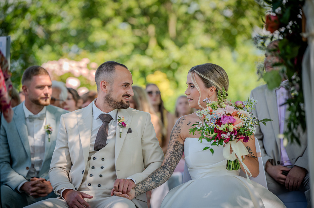 06-06-2025-hochzeit-hofer-0284 | "Fussifoto.com – Ihr Ansprechpartner für hochwertige Fotografie! Entdecken Sie kreative Bilder und professionelle Dienstleistungen. Kontaktieren Sie uns für Ihre Projekte!"